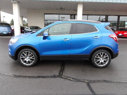 Used 2017 Buick Encore Sport Touring image 2