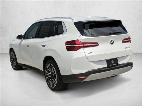 Certified 2025 BMW X3 xDrive30 w/ Premium Package AWD/4WD image 9
