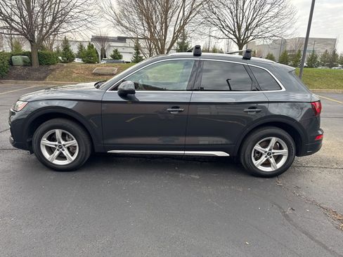 Used 2023 Audi Q5 2.0T Premium w/ Convenience Package image 8