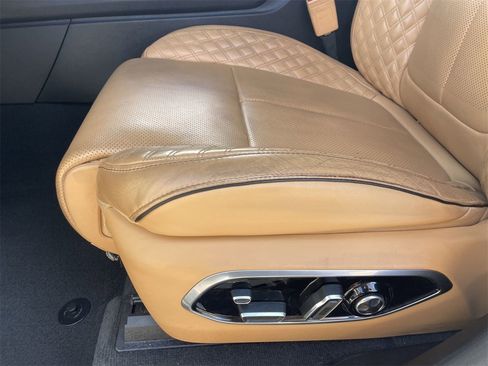 Used 2021 Jeep Grand Cherokee L Summit w/ Advanced Protech Group IV image 19