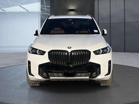 Used 2025 BMW X5 sDrive40i w/ M Sport Package RWD image 9