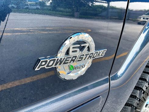 Used 2016 Ford F250 Lariat w/ Lariat Ultimate Package AWD/4WD image 10