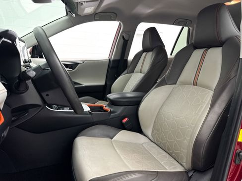 Used 2019 Toyota RAV4 Adventure w/ All Weather Liner Package image 19