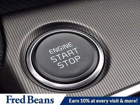 New 2026 Kia Sportage EX w/ EX Panorama Roof Package image 18