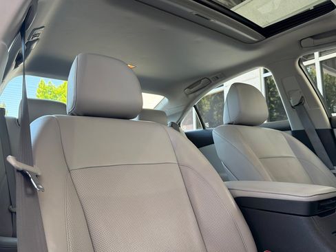 Used 2012 Lexus ES 350 FWD image 20