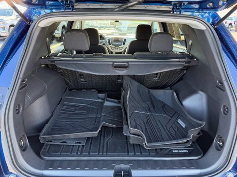 Used 2023 Chevrolet Equinox LS w/ LS Convenience Package FWD image 23
