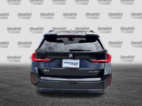 Certified 2023 BMW X1 xDrive28i w/ Premium Package image 9