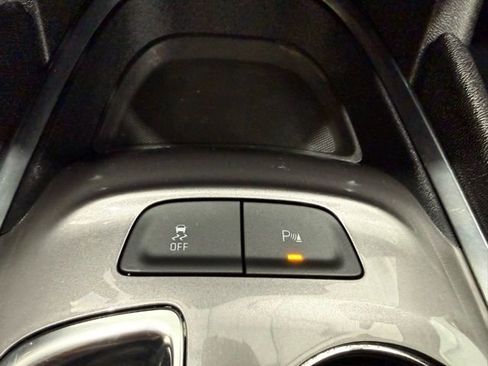 Used 2024 Chevrolet Malibu LT image 35