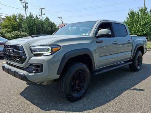 Used 2021 Toyota Tacoma TRD Pro AWD/4WD image 6