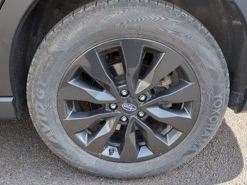 Used 2023 Subaru Outback Onyx Edition image 11