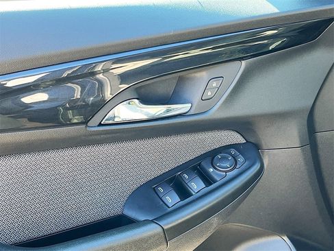 Used 2024 Chevrolet TrailBlazer LT image 16