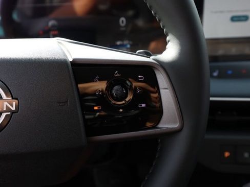 New 2026 Nissan Leaf SV+ w/ Floor Mat Package (SV+) image 27