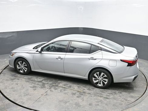 Used 2021 Nissan Altima 2.5 S image 30
