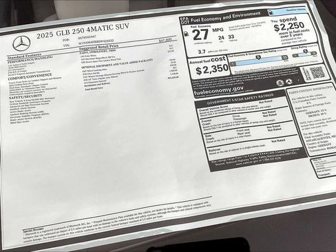 New 2025 Mercedes-Benz GLB 250 4MATIC image 17