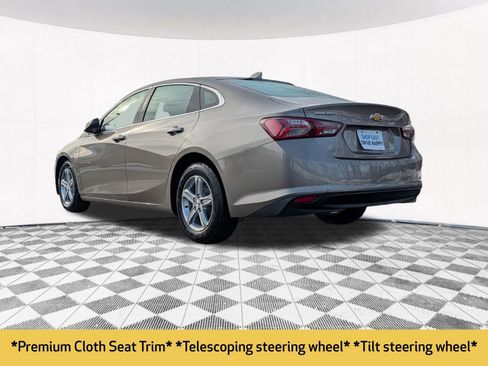 Used 2022 Chevrolet Malibu LT image 12