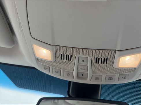 Used 2016 Ford Edge Sport w/ Equipment Group 401A AWD/4WD image 43