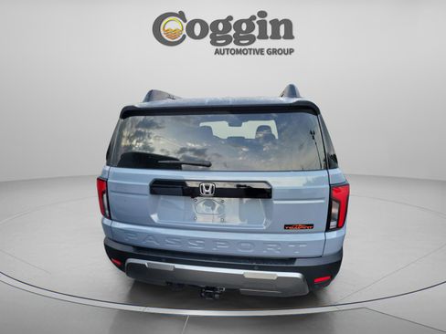 Certified 2026 Honda Passport TrailSport image 3