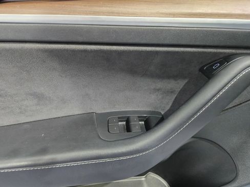 Used 2022 Tesla Model 3 Long Range AWD/4WD image 13