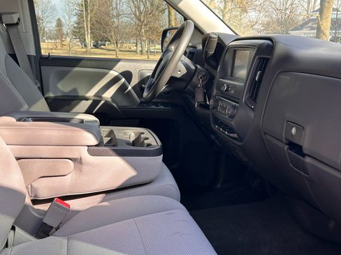 Used 2016 Chevrolet Silverado 1500 Custom w/ Custom Convenience Package image 20