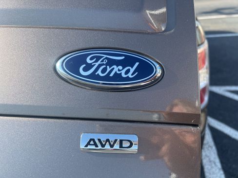 Used 2019 Ford Flex SEL w/ Equipment Group 202A AWD/4WD image 22