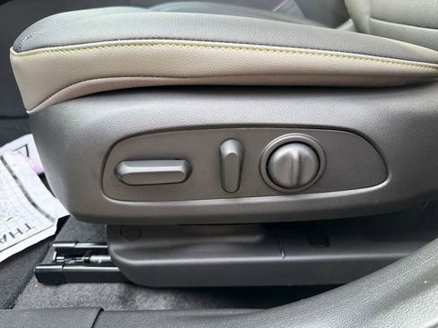 New 2026 Chevrolet Trax ACTIV w/ Driver Confidence Package image 20