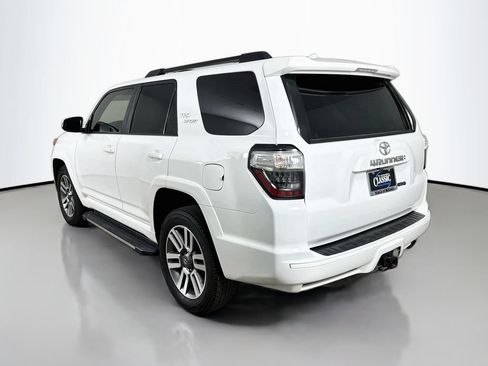 Used 2022 Toyota 4Runner TRD Sport w/ Technology Package AWD/4WD image 5