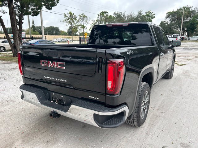 Used 2025 GMC Sierra 1500 SLT AWD/4WD image 4