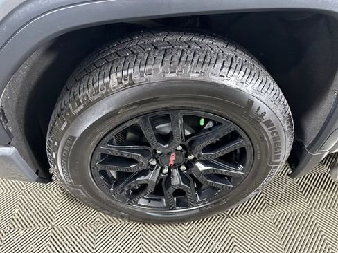 Used 2021 GMC Sierra 1500 Elevation image 10