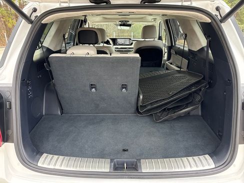 Used 2023 Hyundai Palisade Calligraphy image 22