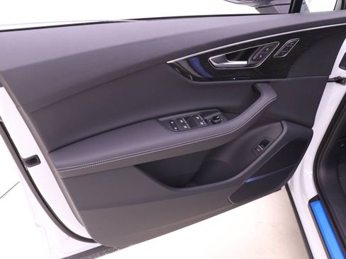 New 2026 Audi Q7 3.0T Premium Plus image 11