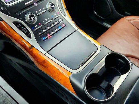 Used 2016 Lincoln MKX Reserve w/ Technology Package image 17