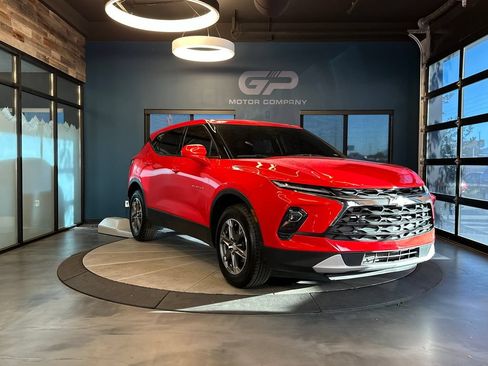 Used 2024 Chevrolet Blazer LT AWD/4WD image 1