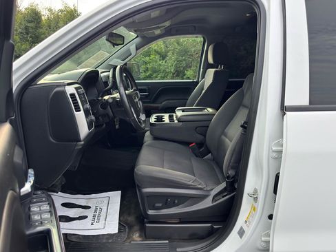 Used 2017 GMC Sierra 1500 SLE w/ SLE Value Package AWD/4WD image 12