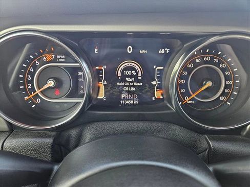 Used 2019 Jeep Wrangler Unlimited Sport S AWD/4WD image 11