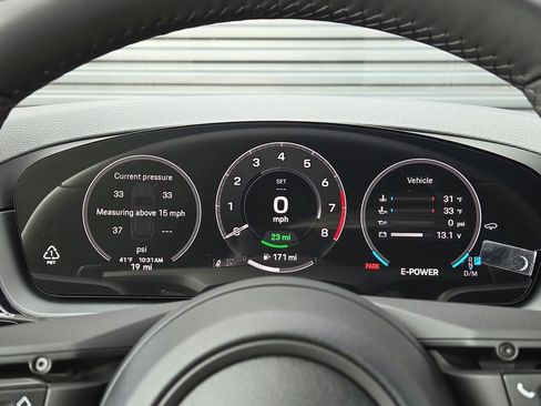 New 2026 Porsche Cayenne S image 10