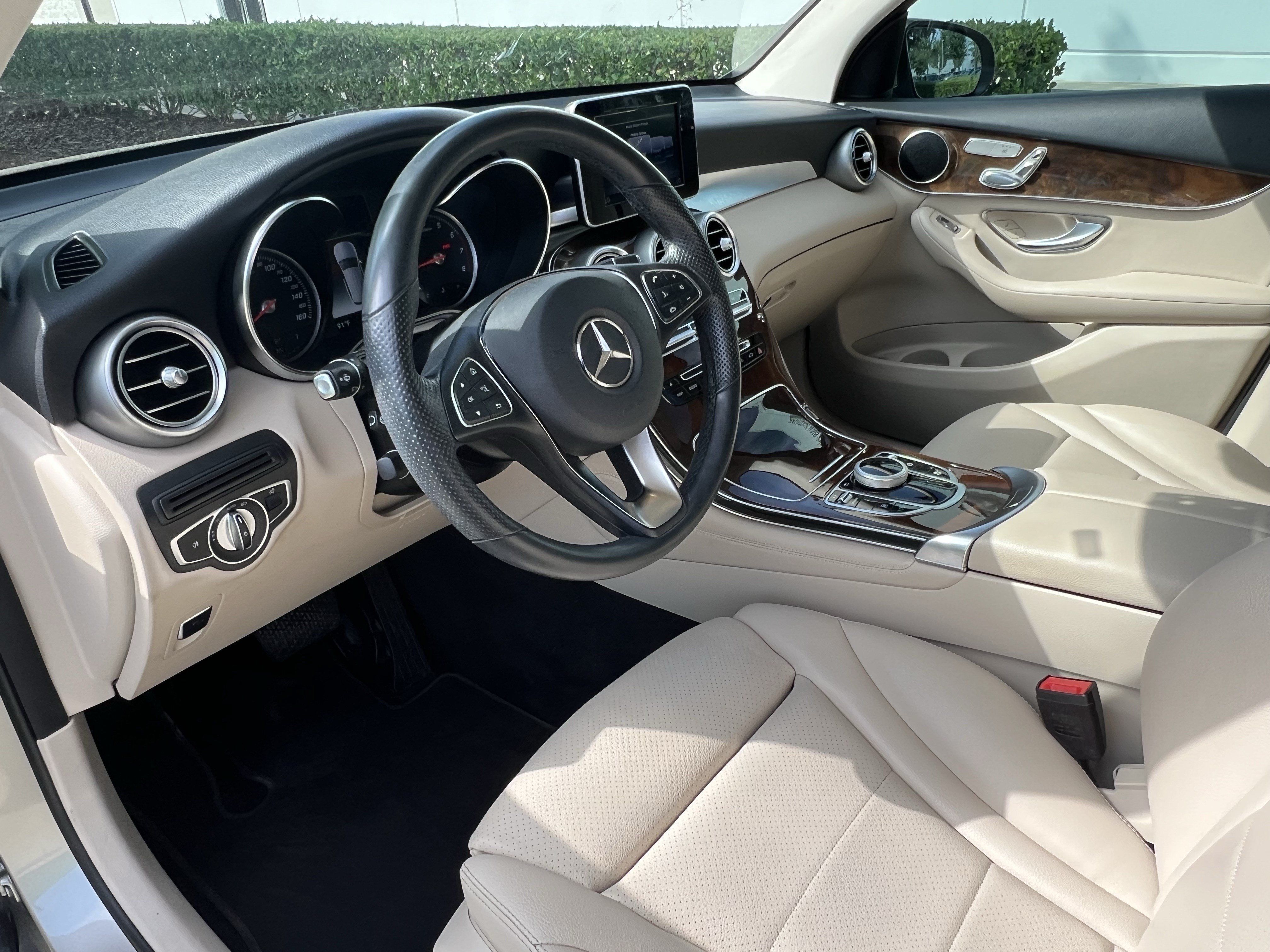 Used 2019 Mercedes-Benz GLC 300 image 17