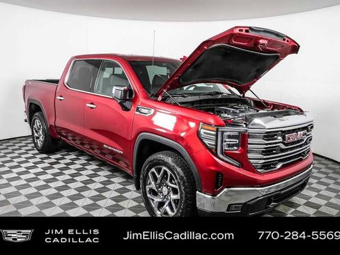 Used 2022 GMC Sierra 1500 SLT w/ SLT Convenience Package image 33