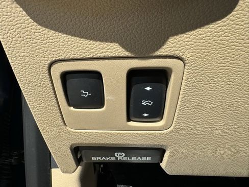 Used 2017 Ford F250 Lariat w/ Lariat Ultimate Package image 20