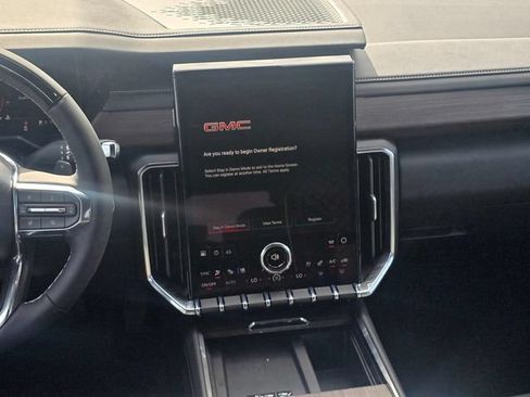 New 2026 GMC Acadia Denali w/ Super Cruise Package FWD image 16