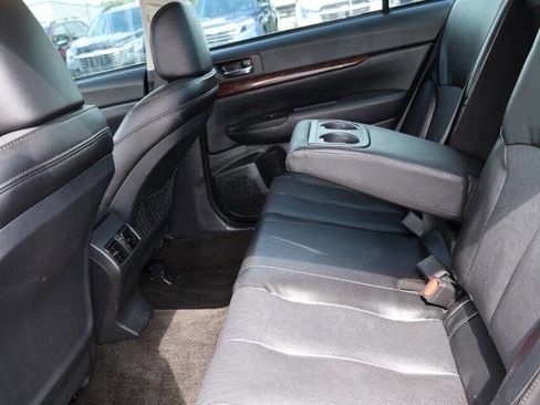 Used 2014 Subaru Legacy 3.6R Limited AWD/4WD image 17