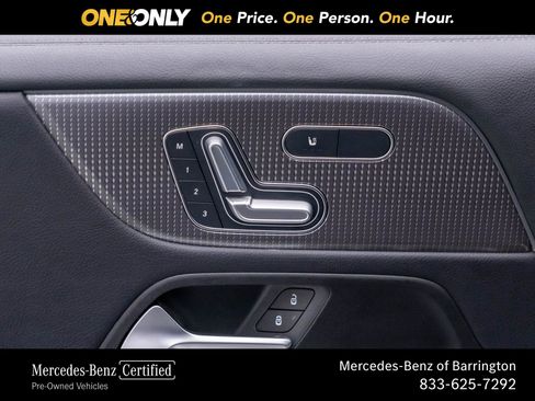 Certified 2023 Mercedes-Benz GLB 250 4MATIC image 15