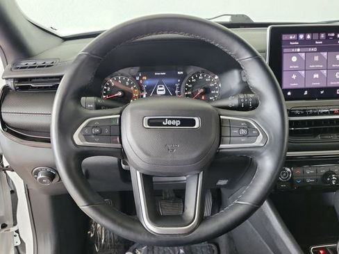 Used 2022 Jeep Compass Altitude w/ Convenience Group image 24