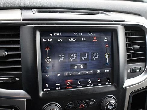 Used 2018 RAM 1500 SLT image 21