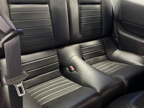 Used 2008 Ford Mustang Shelby GT500 RWD image 16