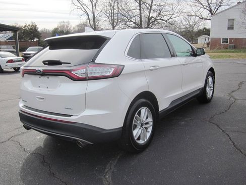 Used 2017 Ford Edge SEL w/ Equipment Group 201A image 6