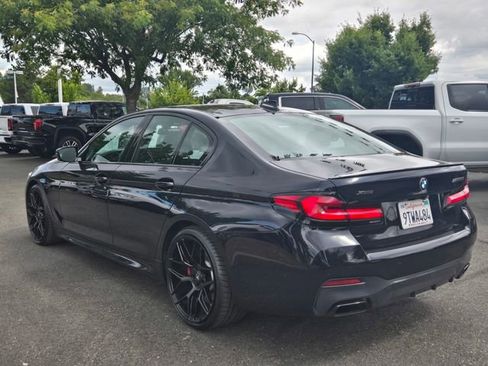 Used 2022 BMW M550i xDrive w/ Executive Package AWD/4WD image 6
