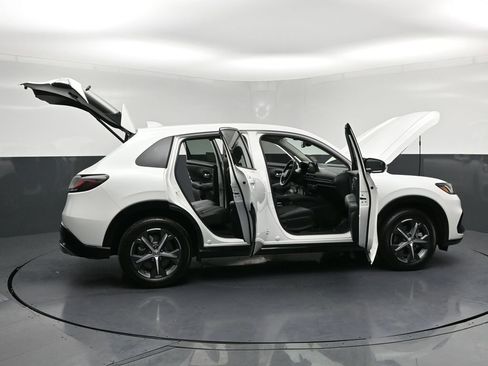 Used 2023 Honda HR-V EX-L image 34