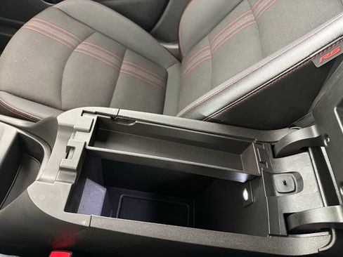 Used 2023 Chevrolet Equinox RS image 26