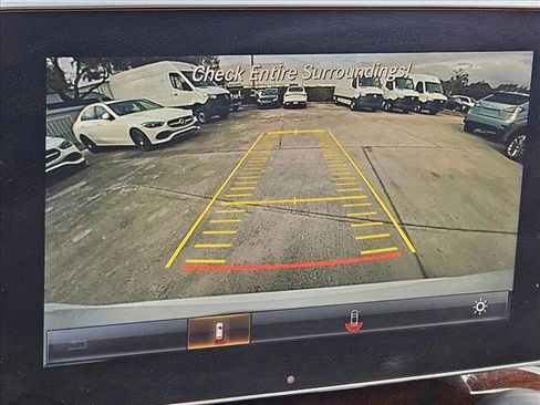 Used 2018 Mercedes-Benz GLC 300 GLC 300 image 11