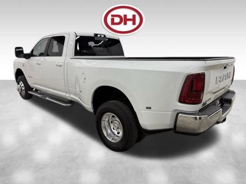 New 2026 RAM 3500 Laramie w/ Towing Technology Group image 9